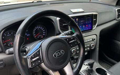 KIA Sportage IV рестайлинг, 2019 год, 2 500 000 рублей, 5 фотография