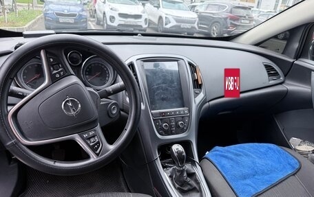 Opel Astra J, 2012 год, 1 050 000 рублей, 3 фотография