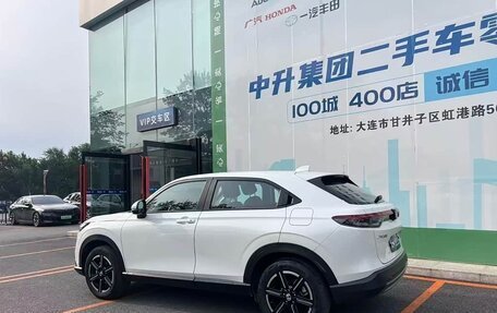 Honda Vezel, 2023 год, 1 989 000 рублей, 3 фотография