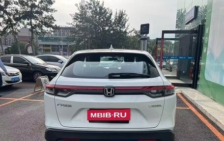 Honda Vezel, 2023 год, 1 989 000 рублей, 4 фотография