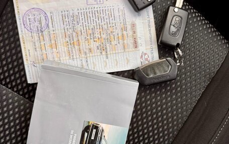 Mitsubishi Outlander III рестайлинг 3, 2017 год, 1 599 000 рублей, 30 фотография