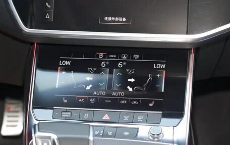 Audi A6, 2018 год, 4 750 000 рублей, 7 фотография