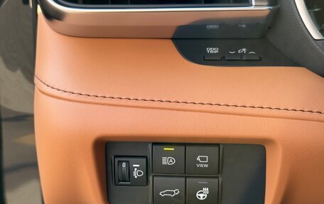Toyota Highlander, 2025 год, 4 799 000 рублей, 16 фотография
