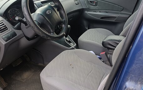 Hyundai Tucson III, 2005 год, 490 000 рублей, 19 фотография