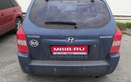 Hyundai Tucson III, 2005 год, 490 000 рублей, 14 фотография