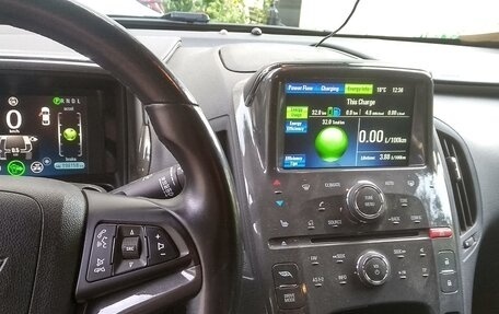 Chevrolet Volt I, 2013 год, 1 250 000 рублей, 24 фотография