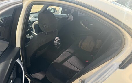 BMW 3 серия, 2016 год, 2 950 000 рублей, 13 фотография