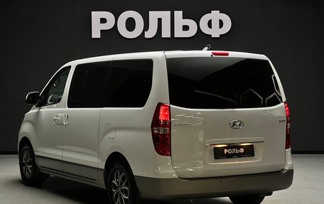 Hyundai H-1 II рестайлинг, 2020 год, 3 650 000 рублей, 3 фотография