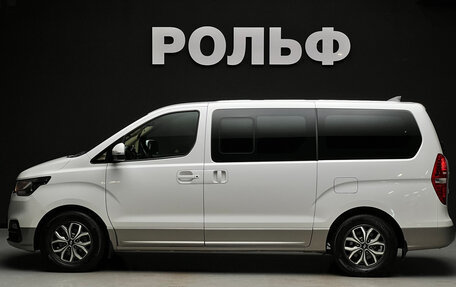 Hyundai H-1 II рестайлинг, 2020 год, 3 650 000 рублей, 5 фотография