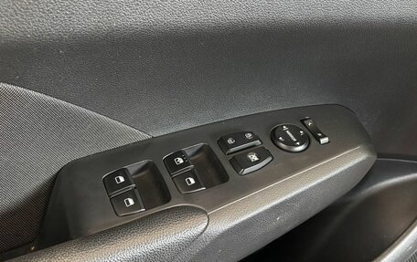 Hyundai Solaris II рестайлинг, 2018 год, 1 349 000 рублей, 20 фотография