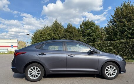 Hyundai Solaris II рестайлинг, 2021 год, 1 600 000 рублей, 6 фотография