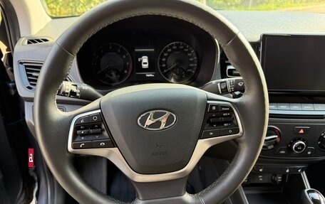 Hyundai Solaris II рестайлинг, 2021 год, 1 600 000 рублей, 13 фотография