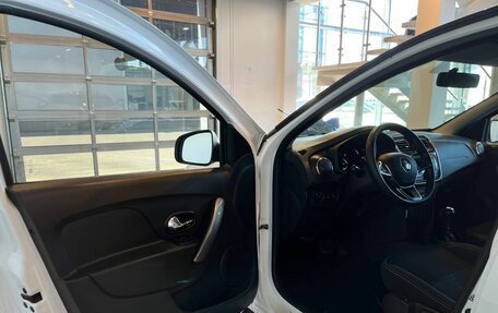 Renault Logan II, 2020 год, 965 000 рублей, 21 фотография