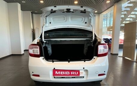 Renault Logan II, 2020 год, 965 000 рублей, 35 фотография