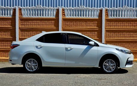 Toyota Corolla, 2018 год, 1 670 000 рублей, 8 фотография