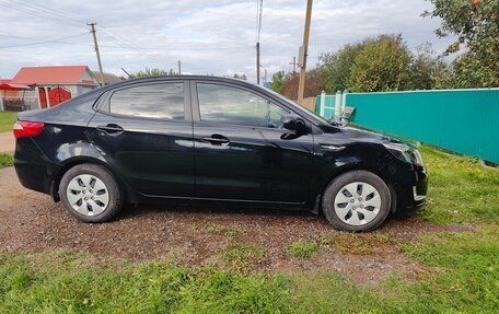 KIA Rio III рестайлинг, 2012 год, 800 000 рублей, 3 фотография