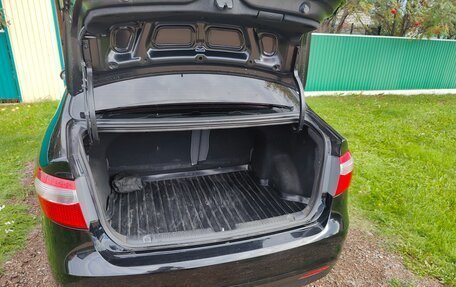 KIA Rio III рестайлинг, 2012 год, 800 000 рублей, 20 фотография