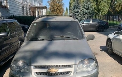 Chevrolet Niva I рестайлинг, 2004 год, 300 000 рублей, 1 фотография