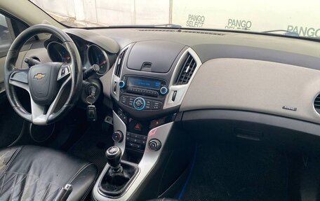 Chevrolet Cruze II, 2014 год, 740 000 рублей, 13 фотография