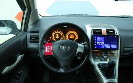 Toyota Auris II, 2007 год, 650 000 рублей, 13 фотография