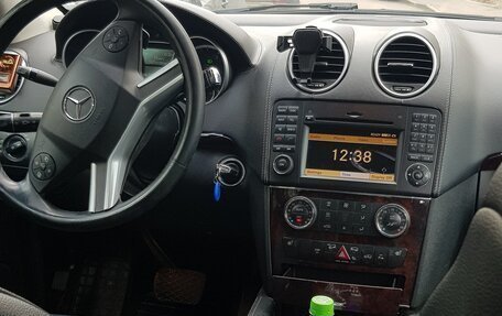 Mercedes-Benz GL-Класс, 2010 год, 1 930 000 рублей, 4 фотография