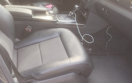 Mercedes-Benz E-Класс, 2011 год, 1 800 000 рублей, 9 фотография