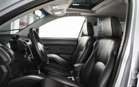 Mitsubishi Outlander III рестайлинг 3, 2007 год, 1 280 000 рублей, 10 фотография