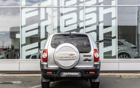 Chevrolet Niva I рестайлинг, 2020 год, 750 000 рублей, 4 фотография