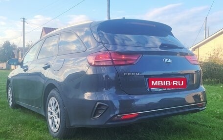KIA cee'd III, 2019 год, 1 650 000 рублей, 4 фотография