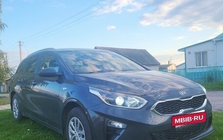 KIA cee'd III, 2019 год, 1 650 000 рублей, 2 фотография