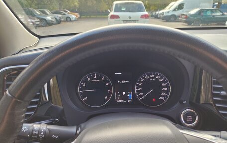 Mitsubishi Outlander III рестайлинг 3, 2018 год, 1 730 000 рублей, 18 фотография