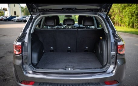 Jeep Compass II, 2020 год, 2 550 000 рублей, 16 фотография