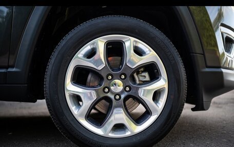 Jeep Compass II, 2020 год, 2 550 000 рублей, 14 фотография