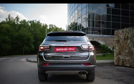 Jeep Compass II, 2020 год, 2 550 000 рублей, 5 фотография