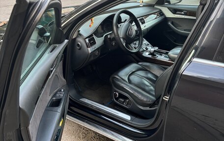 Audi A8, 2010 год, 1 350 000 рублей, 6 фотография