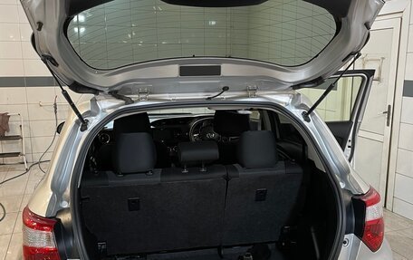 Toyota Vitz, 2019 год, 1 270 000 рублей, 9 фотография