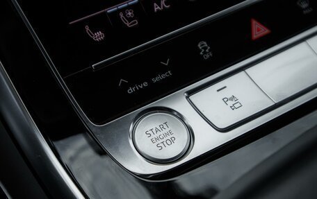 Audi Q8 I, 2019 год, 5 699 000 рублей, 32 фотография