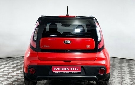 KIA Soul II рестайлинг, 2018 год, 1 100 000 рублей, 6 фотография