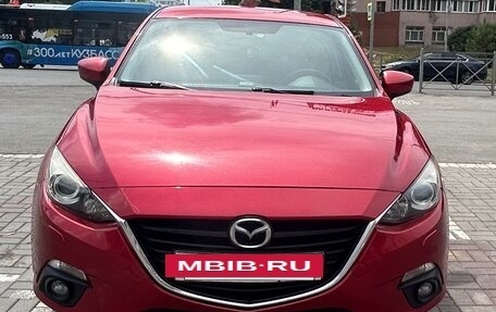 Mazda 3, 2014 год, 1 300 000 рублей, 2 фотография