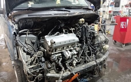 Volkswagen Multivan T5, 2005 год, 650 000 рублей, 18 фотография