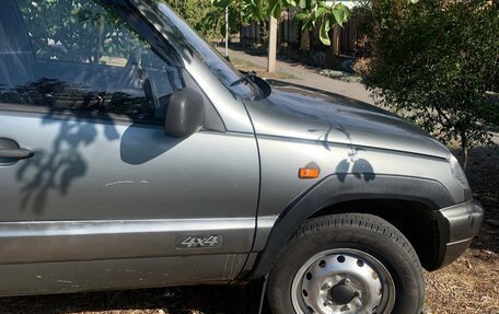 Chevrolet Niva I рестайлинг, 2006 год, 400 000 рублей, 12 фотография