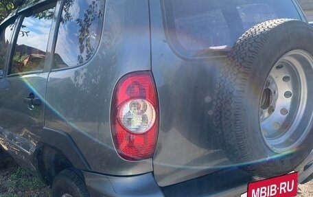 Chevrolet Niva I рестайлинг, 2006 год, 400 000 рублей, 3 фотография
