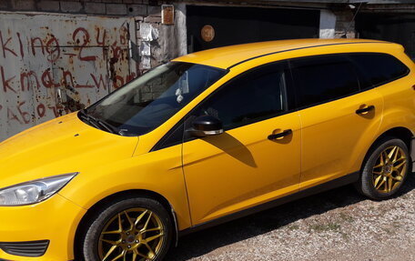 Ford Focus III, 2015 год, 637 000 рублей, 1 фотография