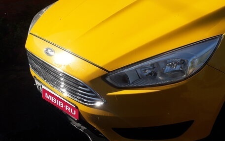 Ford Focus III, 2015 год, 637 000 рублей, 2 фотография