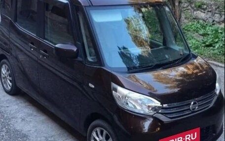 Nissan Dayz Roox I рестайлинг, 2016 год, 685 000 рублей, 7 фотография