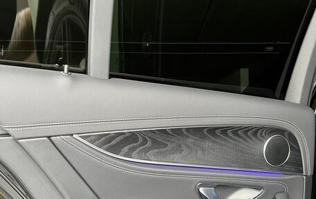 Mercedes-Benz E-Класс, 2021 год, 4 800 000 рублей, 22 фотография