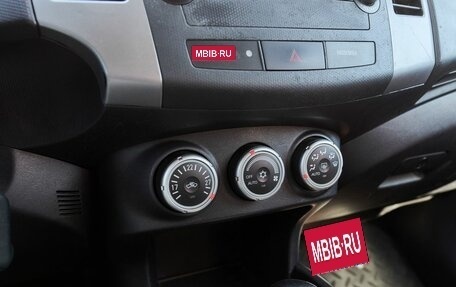 Peugeot 4007, 2009 год, 848 000 рублей, 9 фотография