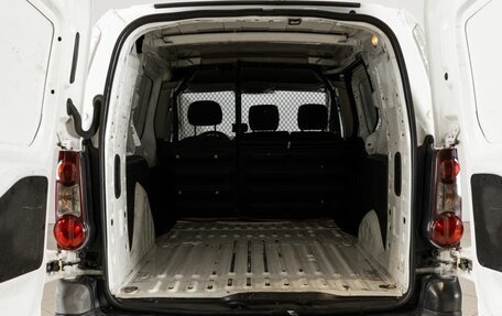 Peugeot Partner II рестайлинг 2, 2017 год, 1 093 000 рублей, 12 фотография