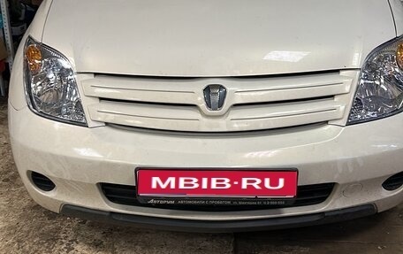 Toyota Ist II, 2002 год, 605 000 рублей, 1 фотография