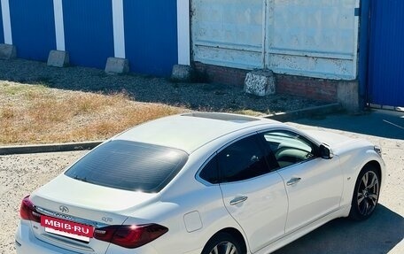 Infiniti Q70 I, 2015 год, 2 550 000 рублей, 2 фотография